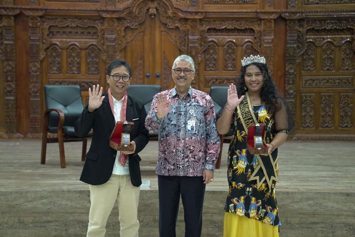 4515346895384dbf789a303bc7994345