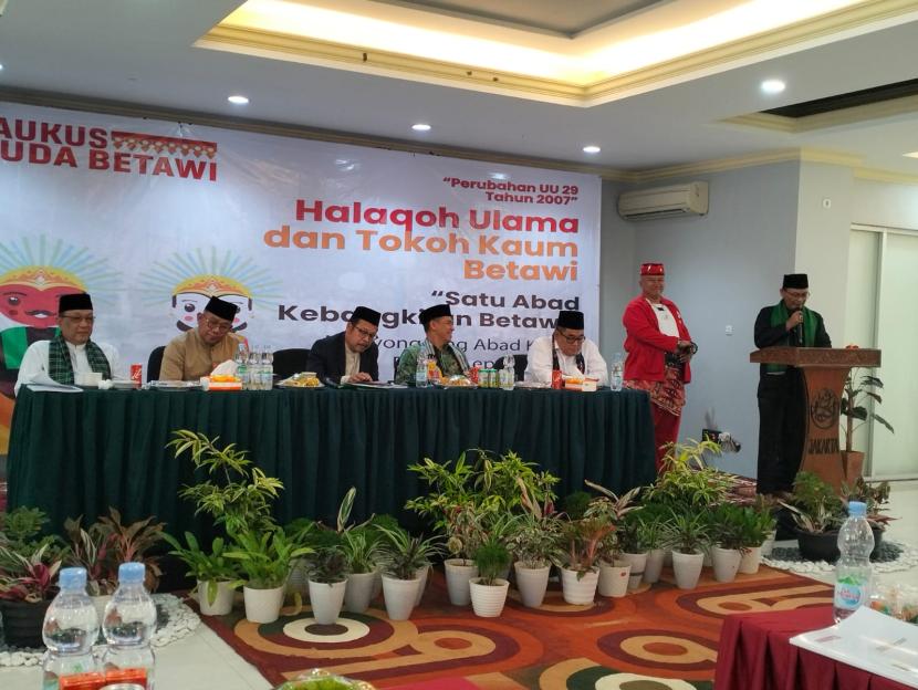 Halaqoh ulama dan tokoh betawi dengan tema satu abad 231108233108