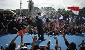 70596c2eb94b699d51fa7b913b1375d8