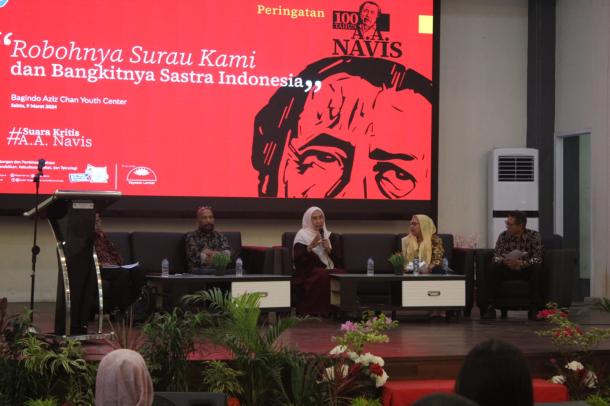 090324113637 peringati 100 tahun karya aa navis unesco gelar acara