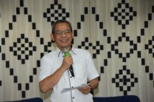 16585bec0862c74cd774f65a1650afc4