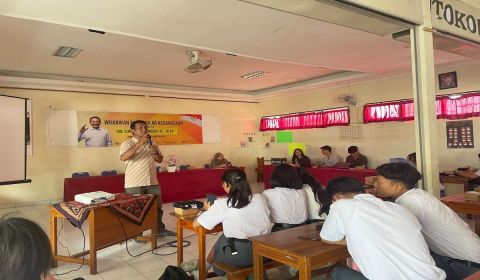 33299edfd5b0113894edce1ad9153b67