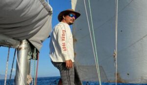 690f365182f549f0b0599345befceae3