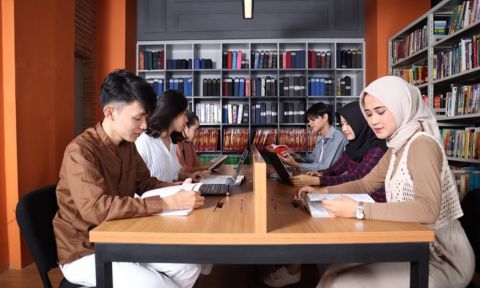 B26913e7e6d045376617e5a45df92938